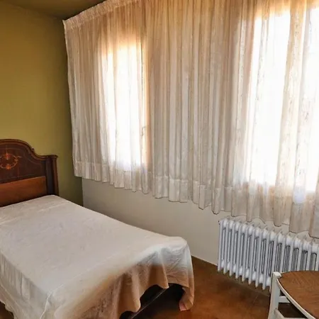 Sleeps 8 With Pool Air Con And Wifi Villa *